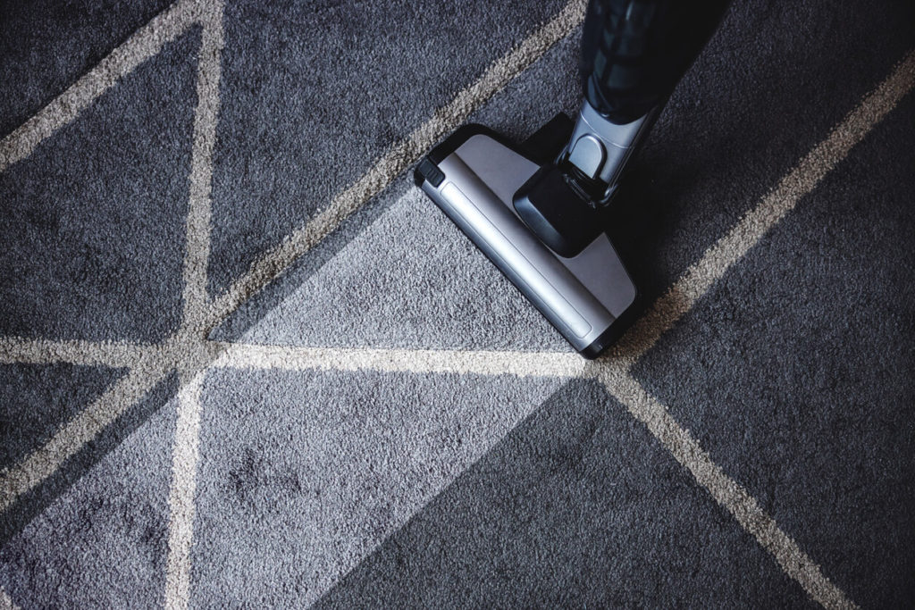 Cleaning a Carpet - Steam Cleaning a Patterned Carpet